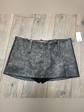 Faux leather gray mini skirt